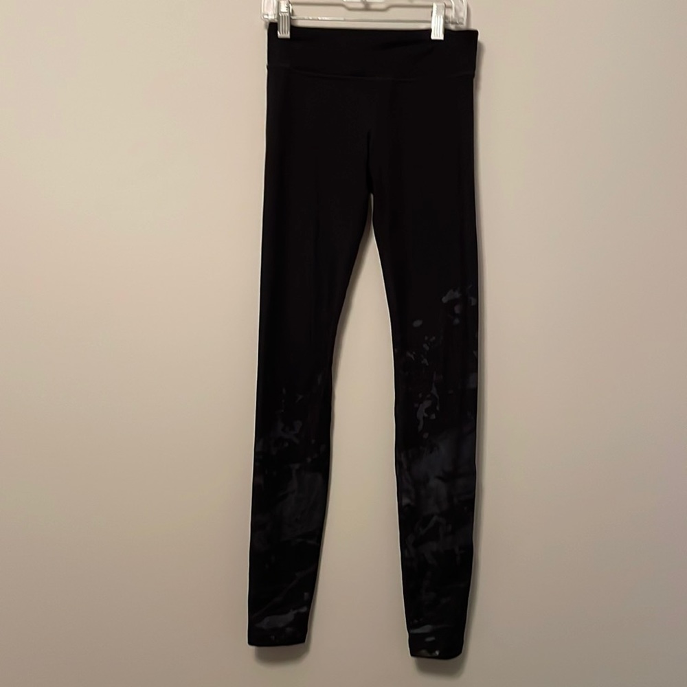 Athleta Girl black splattered leggings - sz 12